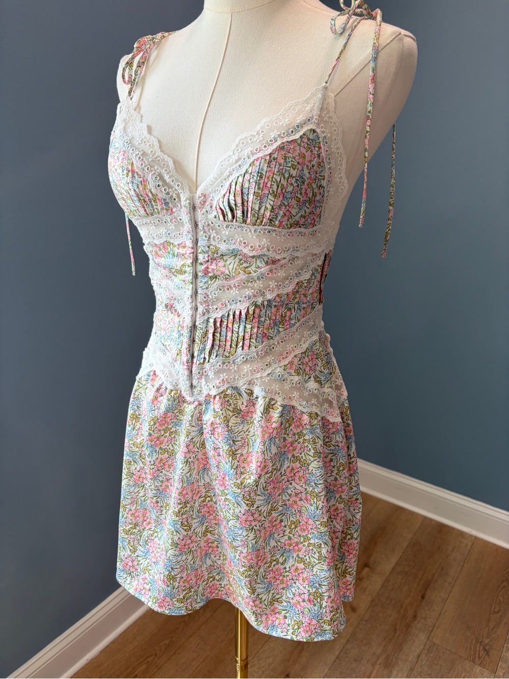 For Love & Lemons Farrah Slip Dress Floral Lace Corset Mini Dress XS - Picture 2 of 9